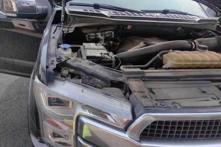 Used Ford F-150 Raptor 2019 3.5T LTD Engine Bay Right