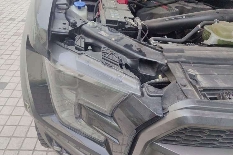 Used Ford F-150 Raptor 2019 3.5T Raptor Performance Enhanced Edition Engine Bay Right