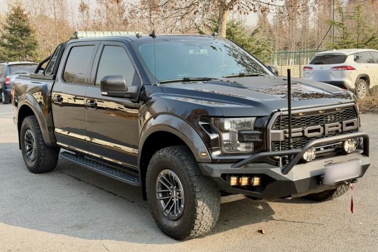 Used Ford F-150 Raptor 2019 3.5T Raptor Polar Blue Limited Edition Exterior 5