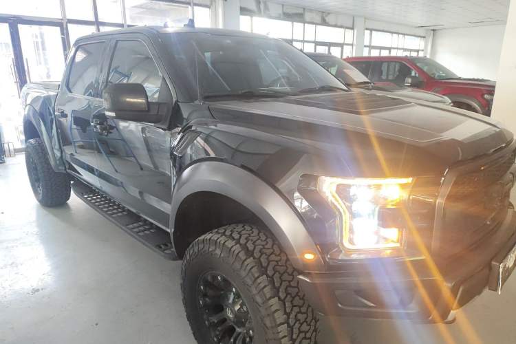 Used Ford F-150 Raptor 2019 3.5T Raptor Performance Enhanced Edition Front Right 45 Deg