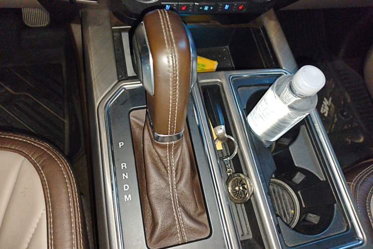 Used Ford F-150 Raptor 2019 3.5T LTD Gear Lever
