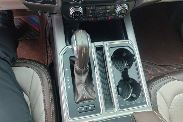Used Ford F-150 Raptor 2019 3.5T LTD Gear Lever
