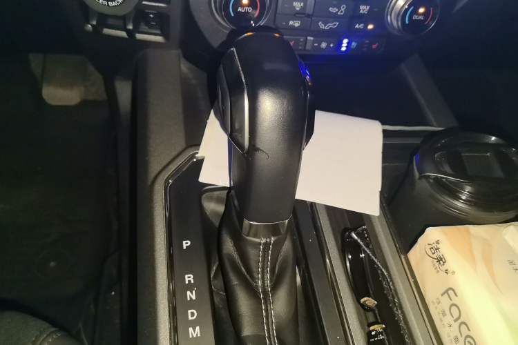 Used Ford F-150 Raptor 2019 3.5T Raptor Polar Blue Limited Edition Gear Lever