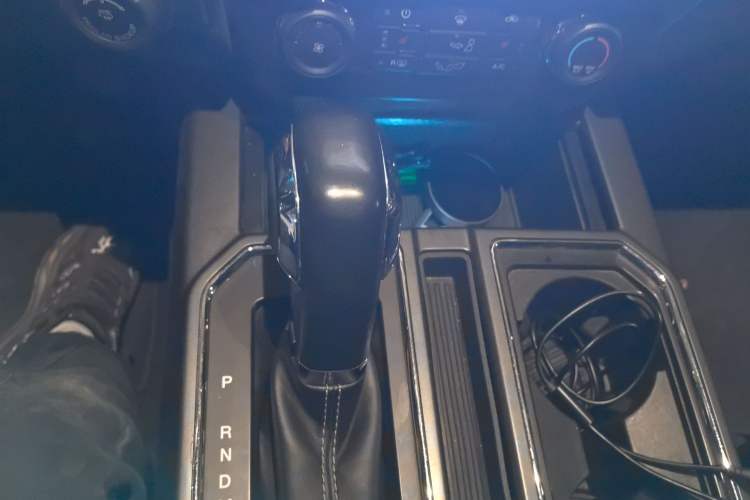 Used Ford F-150 Raptor 2019 3.5T LTD Gear Lever