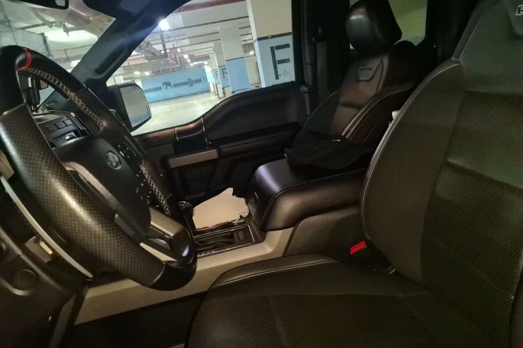 Used Ford F-150 Raptor 2019 3.5T Raptor Polar Blue Limited Edition Left Front Seat