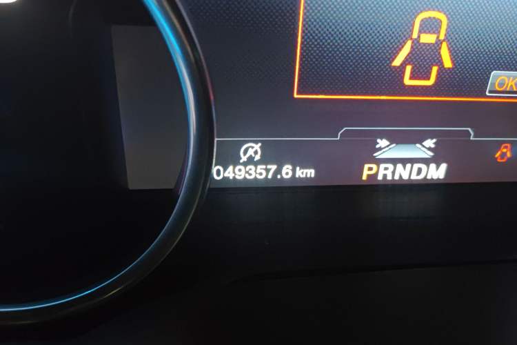 Used Ford F-150 Raptor 2019 3.5T LTD Odometer Close Up
