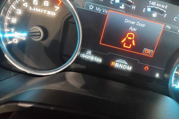 Used Ford F-150 Raptor 2019 3.5T LTD Odometer Close Up