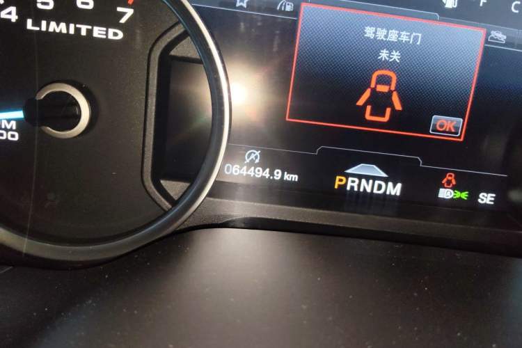 Used Ford F-150 Raptor 2019 3.5T LTD Odometer Close Up