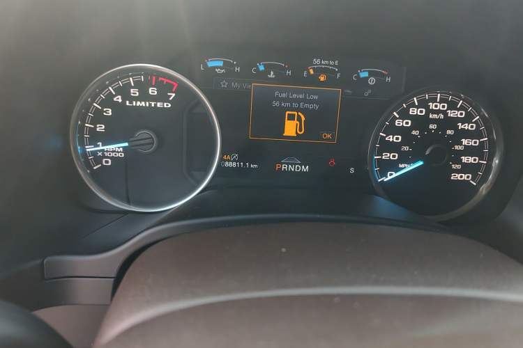 Used Ford F-150 Raptor 2019 3.5T LTD Odometer Close Up