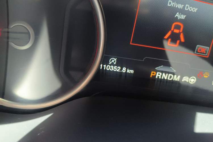 Used Ford F-150 Raptor 2019 3.5T Raptor Performance Enhanced Edition Odometer Close Up