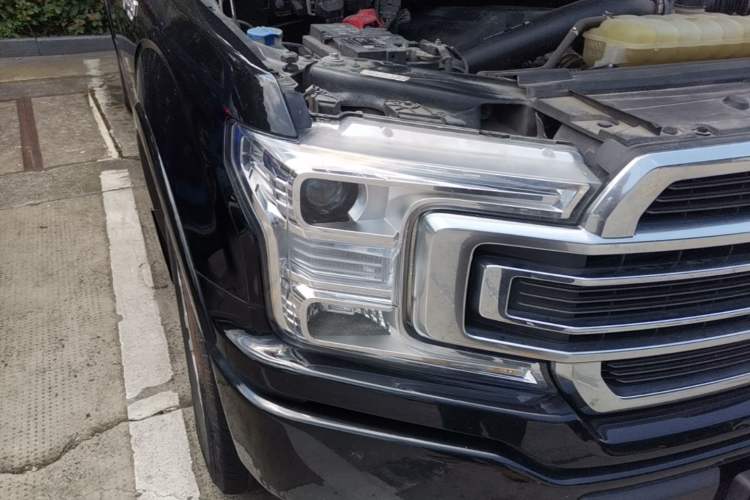 Used Ford F-150 Raptor 2019 3.5T LTD Right Front Headlight