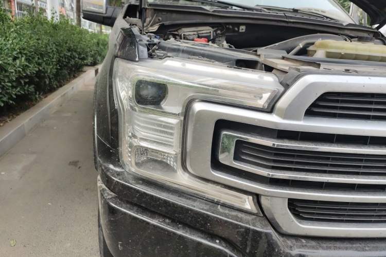 Used Ford F-150 Raptor 2019 3.5T LTD Right Front Headlight
