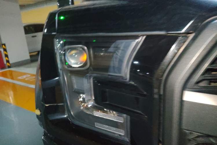 Used Ford F-150 Raptor 2019 3.5T Raptor Performance Enhanced Edition Right Front Headlight