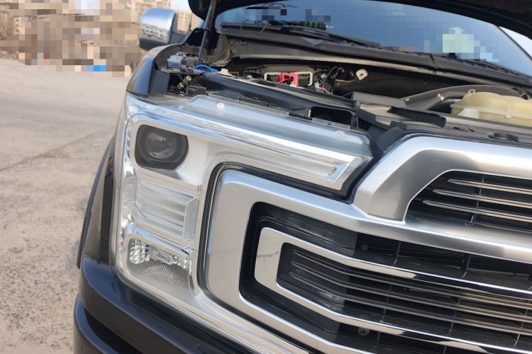 Used Ford F-150 Raptor 2019 3.5T LTD Right Front Headlight