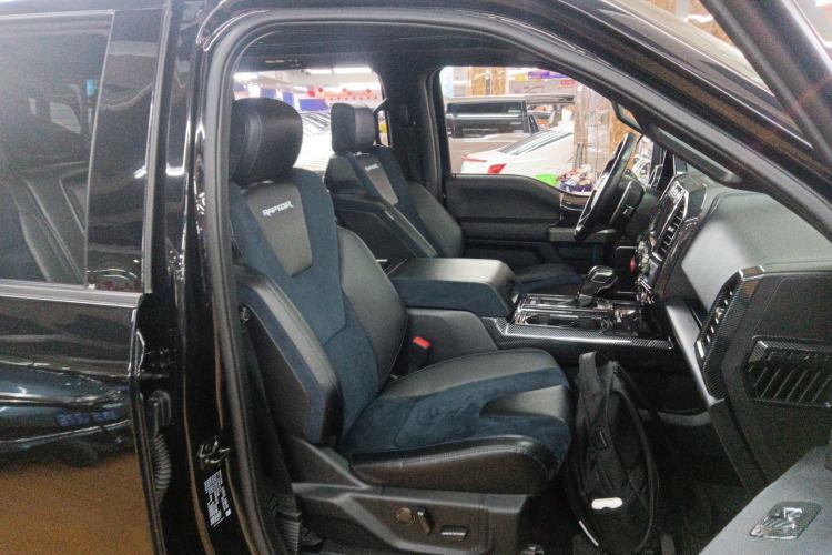 Used Ford F-150 Raptor 2019 3.5T Raptor Polar Blue Limited Edition Right Front Seat