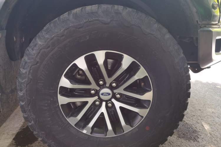 Used Ford F-150 Raptor 2019 3.5T Raptor Performance Enhanced Edition Right Front Wheel Hub