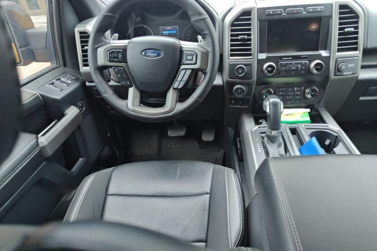 Used Ford F-150 Raptor 2019 3.5T Raptor Performance Enhanced Edition Steering Wheel