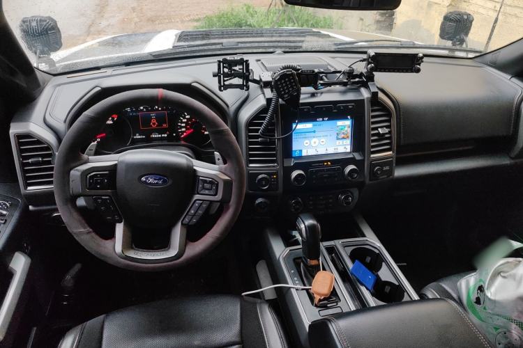Used Ford F-150 Raptor  Center Console