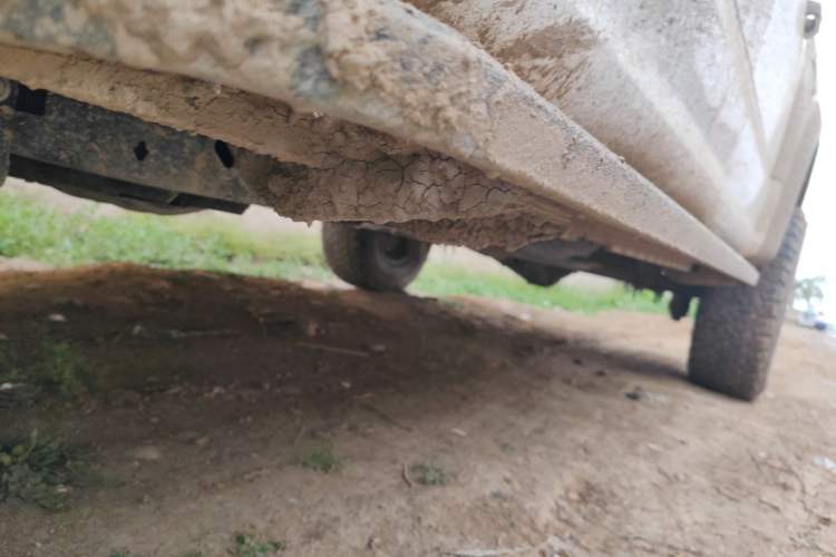 Used Ford F-150 Raptor  Chassis Front Left