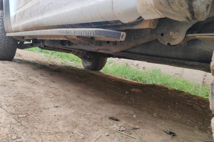 Used Ford F-150 Raptor  Chassis Rear Left