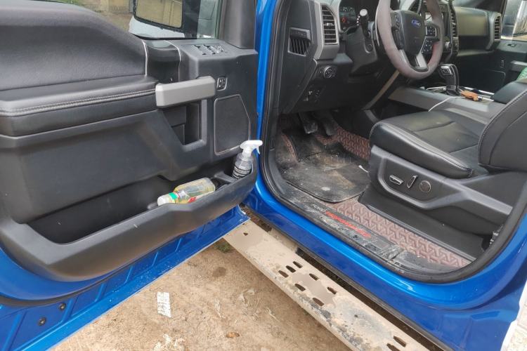 Used Ford F-150 Raptor  Driver Seat