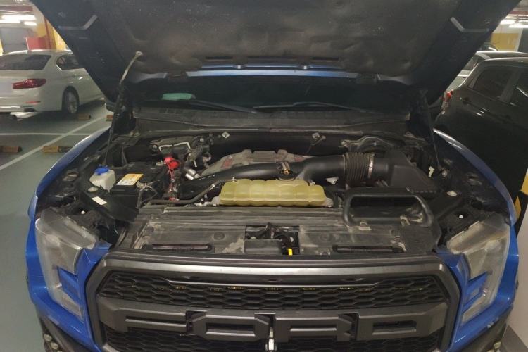 Used Ford F-150 Raptor 2019 3.5T Raptor Performance Enhanced Edition Engine Bay