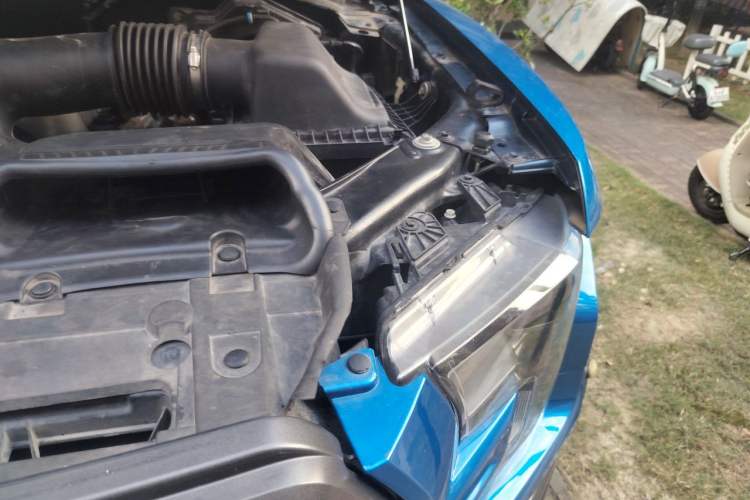 Used Ford F-150 Raptor 2019 3.5T Raptor Performance Enhanced Edition Engine Bay Left