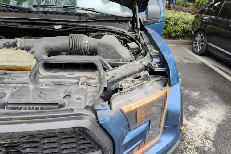 Used Ford F-150 Raptor 2019 3.5T Raptor Performance Enhanced Edition Engine Bay Left