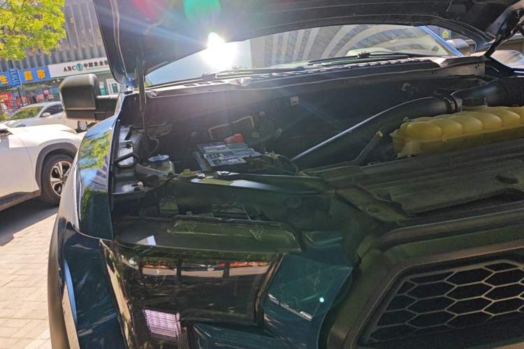 Used Ford F-150 Raptor 2019 3.5T Raptor Performance Enhanced Edition Engine Bay Right