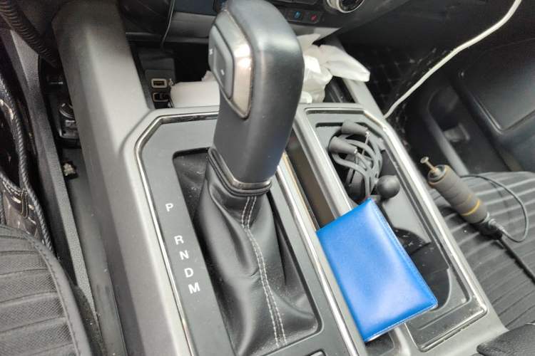 Used Ford F-150 Raptor 2019 3.5T Raptor Performance Enhanced Edition Gear Lever