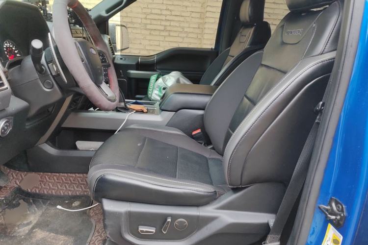 Used Ford F-150 Raptor  Left Front Seat