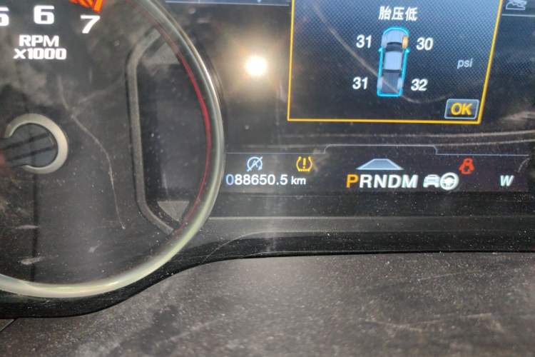 Used Ford F-150 Raptor 2019 3.5T Raptor Performance Enhanced Edition Odometer Close Up