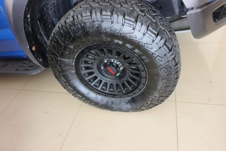 Used Ford F-150 Raptor 2019 3.5T Raptor Performance Enhanced Edition Right Front Wheel Hub