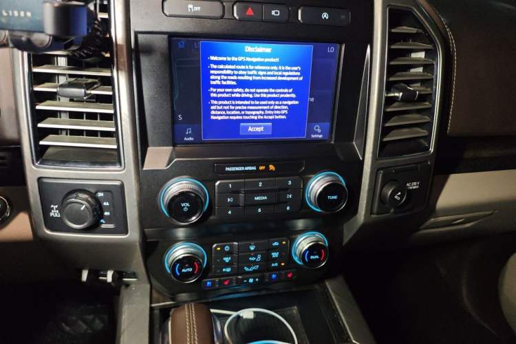 Used Ford F-150 Raptor  Audio And AC Panel