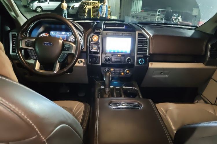 Used Ford F-150 Raptor 2019 3.5T LTD Center Console
