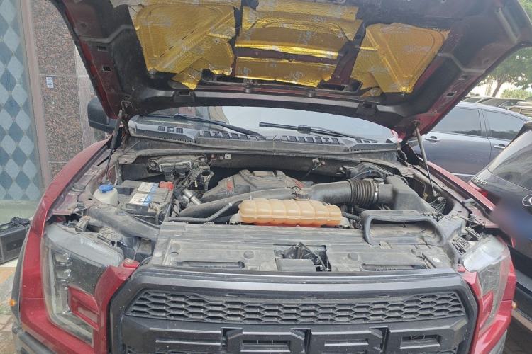 Used Ford F-150 Raptor 2019 3.5T Raptor Performance Enhanced Edition Engine Bay