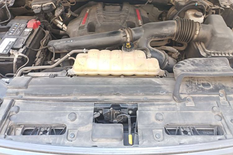 Used Ford F-150 Raptor 2019 3.5T Raptor Performance Enhanced Edition Engine Bay