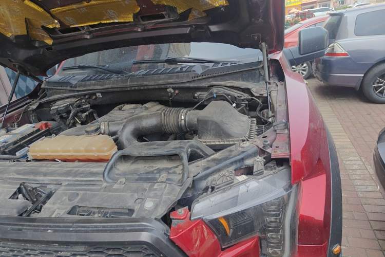 Used Ford F-150 Raptor 2019 3.5T Raptor Performance Enhanced Edition Engine Bay Left