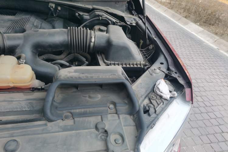 Used Ford F-150 Raptor 2019 3.5T Raptor Performance Edition Engine Bay Left