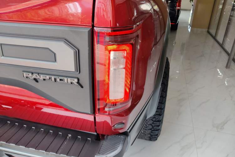 Used Ford F-150 Raptor 2019 3.5T Raptor Performance Enhanced Edition Exterior 6