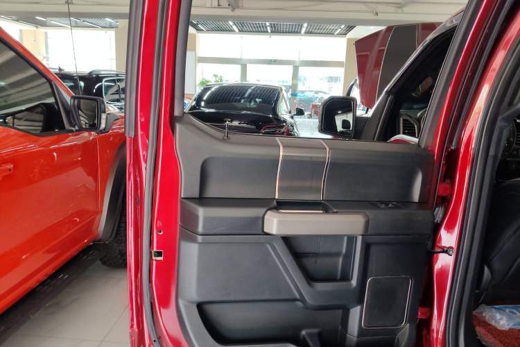 Used Ford F-150 Raptor 2019 3.5T Raptor Performance Enhanced Edition Interior 8