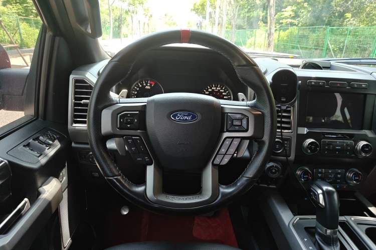 Used Ford F-150 Raptor 2019 3.5T Raptor Performance Enhanced Edition Steering Wheel