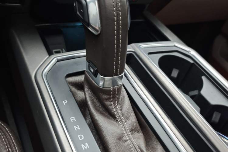 Used Ford F-150 Raptor 2019 3.5T LTD Gear Lever