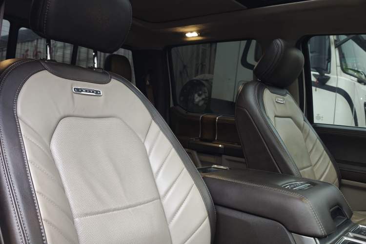 Used Ford F-150 Raptor 2019 3.5T LTD Right Front Seat
