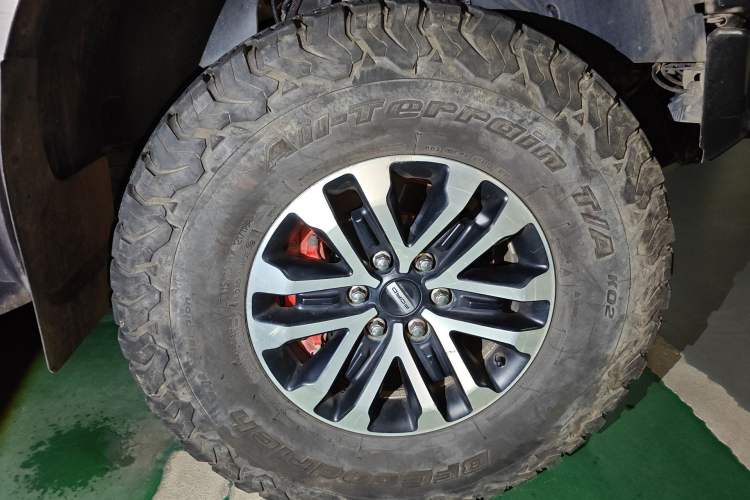 Used Ford F-150 Raptor 2019 3.5T Raptor Performance Enhanced Edition Right Front Wheel Hub