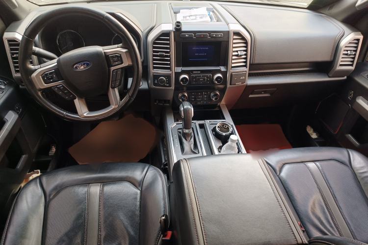 Used Ford F-150 Raptor  Center Console