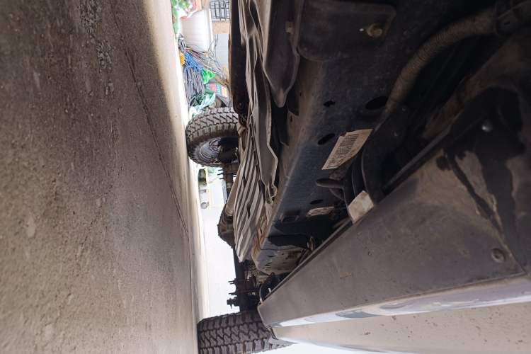 Used Ford F-150 Raptor  Chassis Front Left