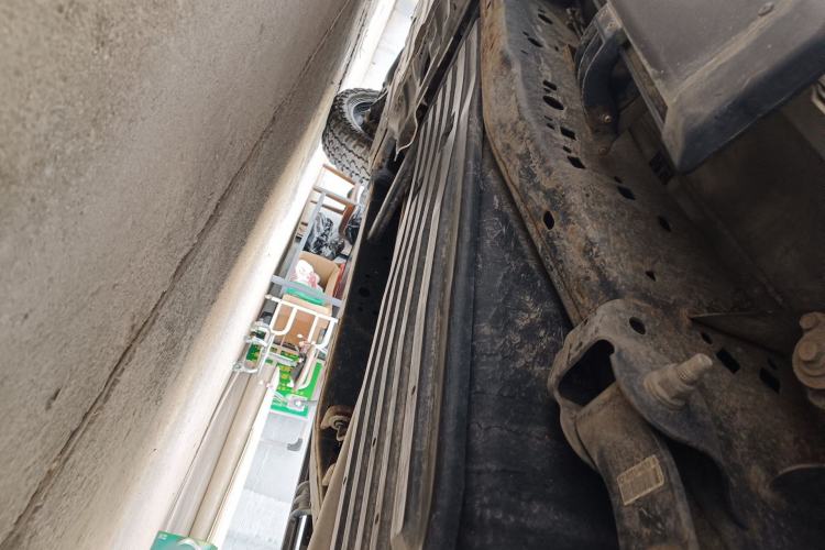 Used Ford F-150 Raptor  Chassis Rear Left