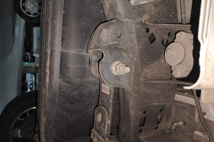 Used Ford F-150 Raptor  Chassis Rear Left