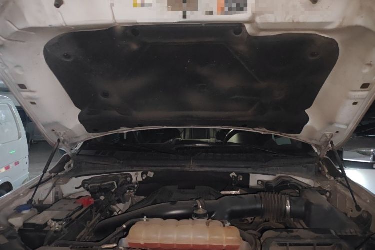 Used Ford F-150 Raptor  Engine Bay